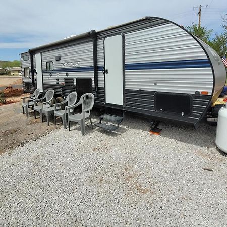2020 Camper Fully Hooked-Up At St. George Rv Park! Hotel Exterior photo